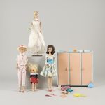 1776&nbsp;7399&nbsp;BARBIE DOLLS